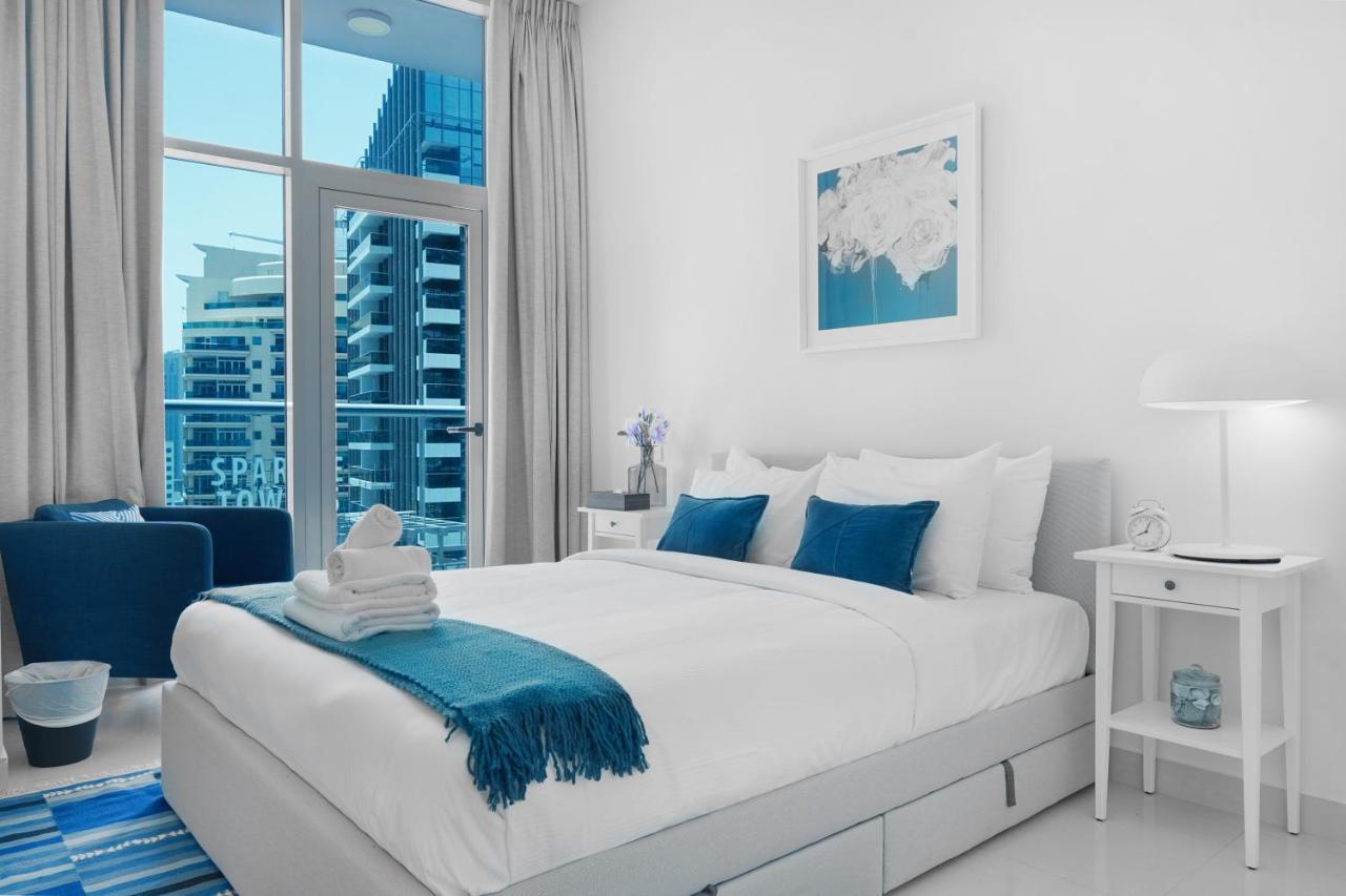 Maison Privee - Beautiful Chic W Full Marina Views Next To The Apartment