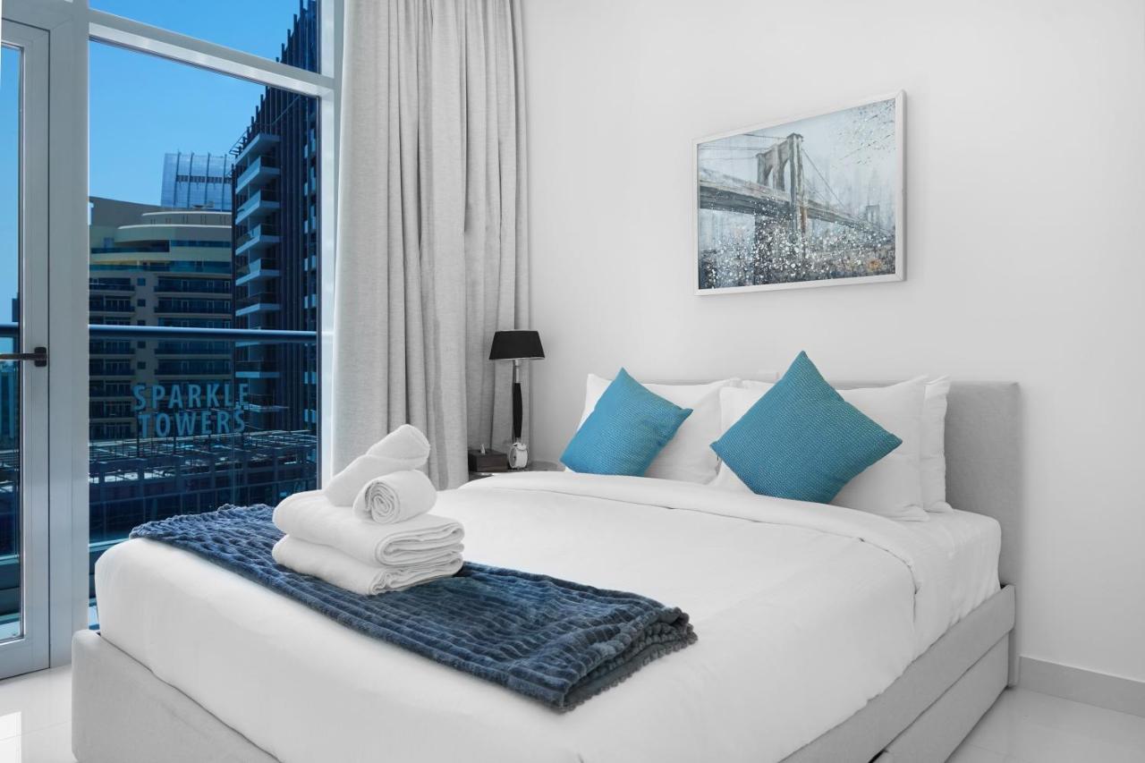 Maison Privee - Beautiful Chic W Full Marina Views Next To The Apartment *
